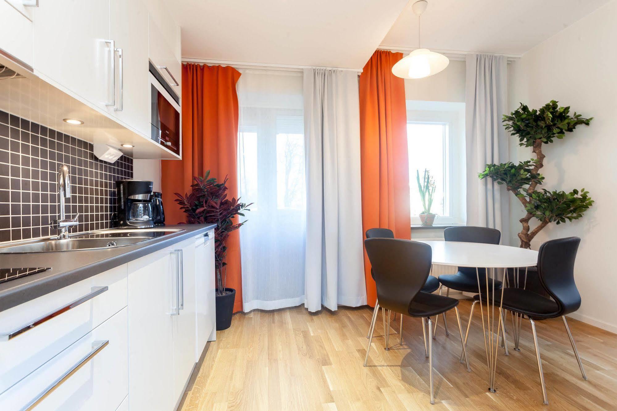 Apartament Apartdirect Solna Zewnętrze zdjęcie